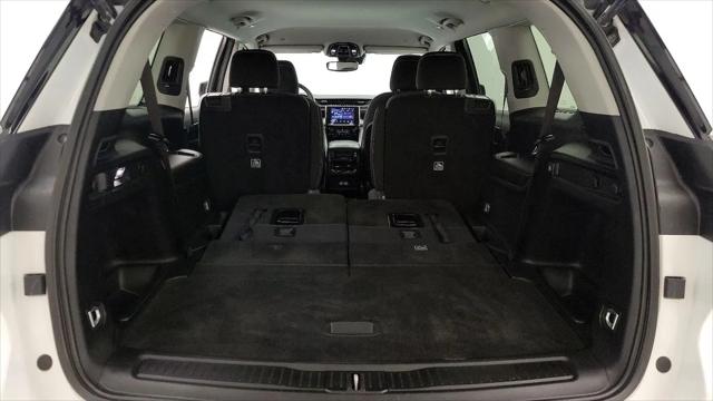 2023 Jeep Grand Cherokee L Laredo 4x4