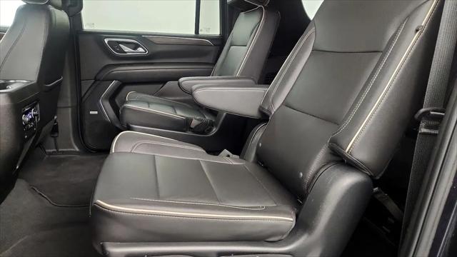 2023 Chevrolet Suburban 4WD Premier