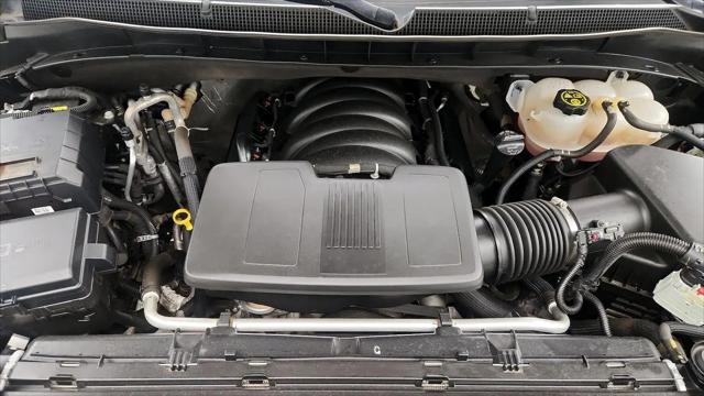 2023 Chevrolet Suburban 4WD Premier