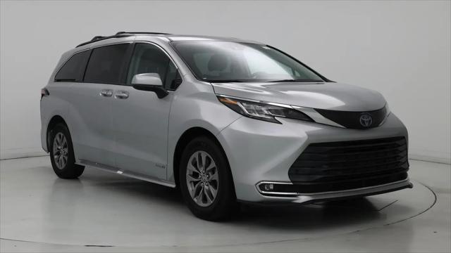 2021 Toyota Sienna XLE for sale in Jackson, MS