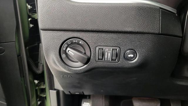 2022 Dodge Charger SXT RWD