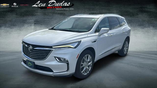 2023 Buick Enclave Essence AWD