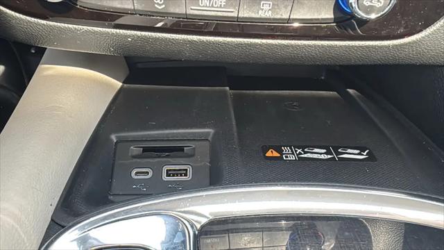 2023 Buick Enclave Essence AWD