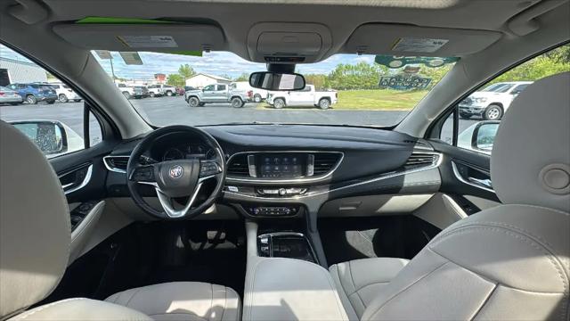 2023 Buick Enclave Essence AWD