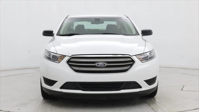 2018 Ford Taurus SE