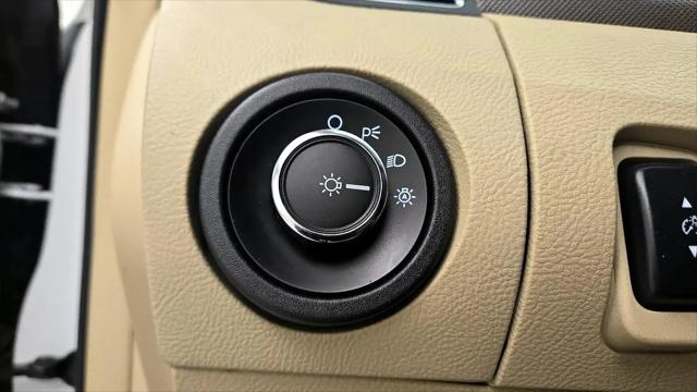 2018 Ford Taurus SE