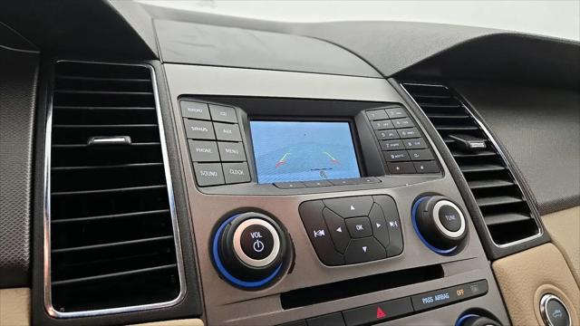 2018 Ford Taurus SE