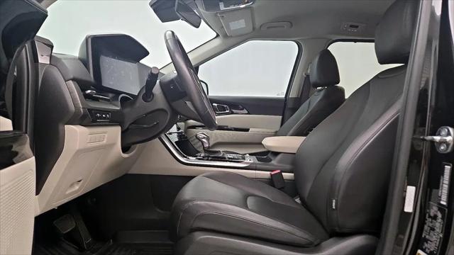 2024 Kia Carnival MPV SX