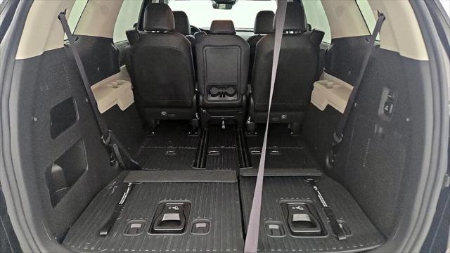2024 Kia Carnival MPV SX
