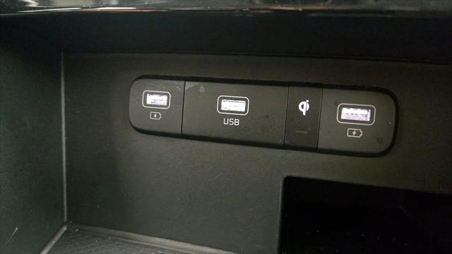2024 Kia Carnival MPV SX