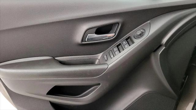 2021 Chevrolet Trax AWD LS