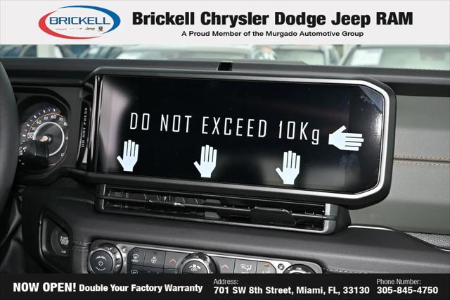 2026 Jeep Gladiator Sport