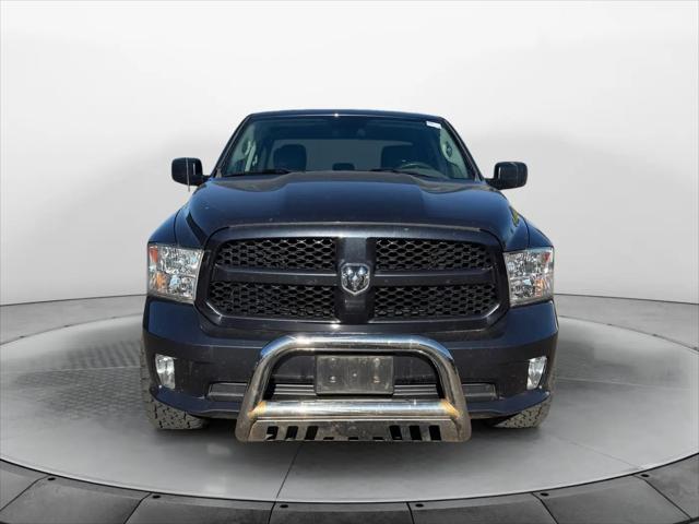 2017 Ram 1500 Express Quad Cab 4x4 6'4" Box