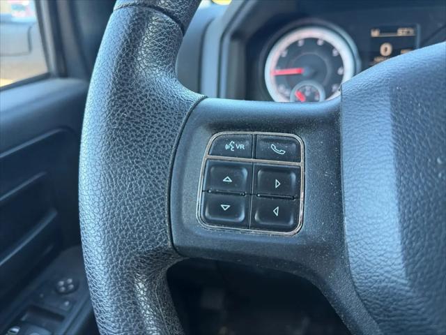 2017 Ram 1500 Express Quad Cab 4x4 6'4" Box