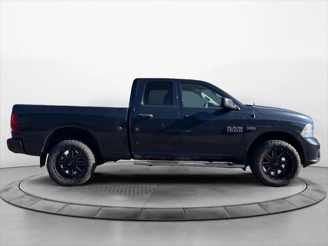 2017 Ram 1500 Express Quad Cab 4x4 6'4" Box
