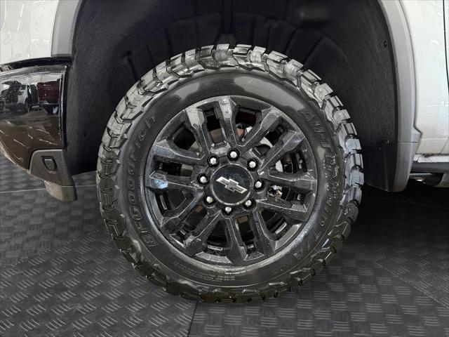 2026 Chevrolet Silverado 2500HD Crew Cab, Standard Bed, LT, 4WD