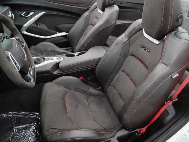 2021 Chevrolet Camaro RWD Convertible ZL1