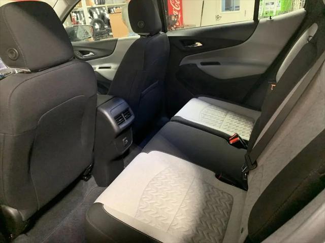 2022 Chevrolet Equinox AWD LS