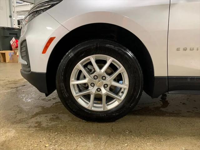 2022 Chevrolet Equinox AWD LS
