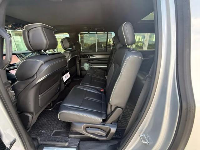 2024 Jeep Grand Wagoneer L Series II 4x4