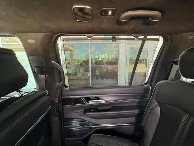 2024 Jeep Grand Wagoneer L Series II 4x4