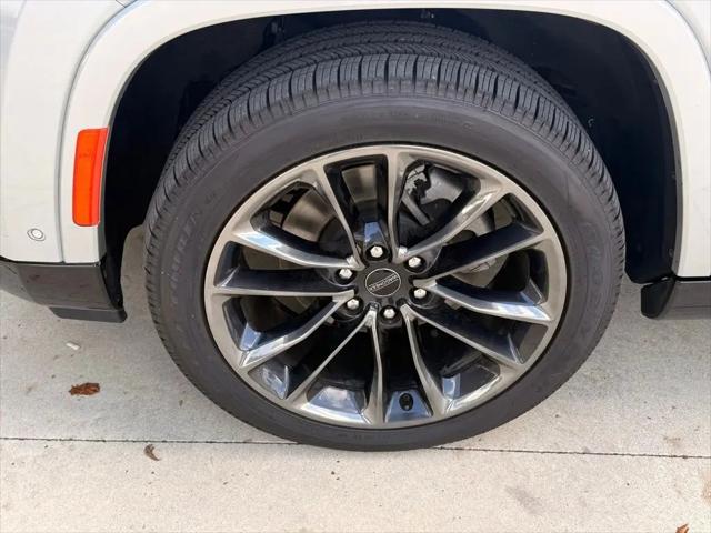 2024 Jeep Grand Wagoneer L Series II 4x4