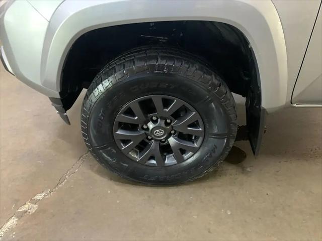 2022 Toyota Tacoma SR5