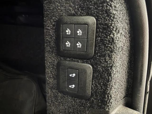 2020 Land Rover Range Rover P525 HSE