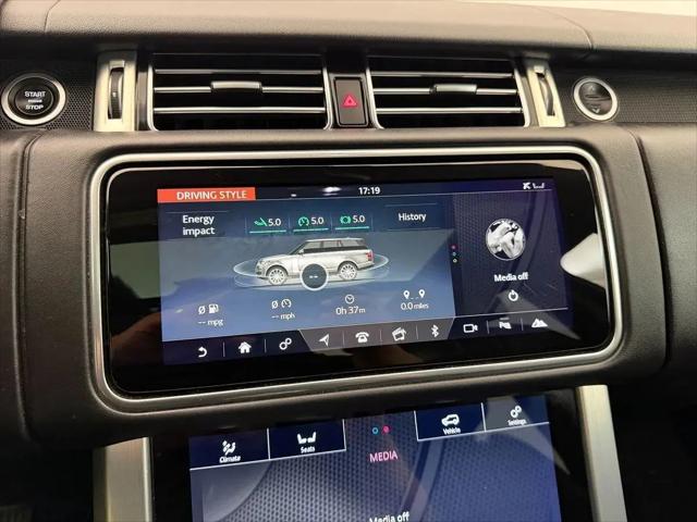 2020 Land Rover Range Rover P525 HSE
