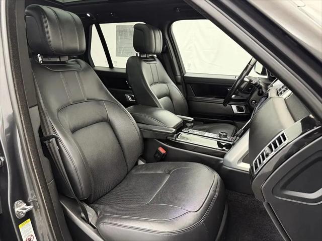 2020 Land Rover Range Rover P525 HSE
