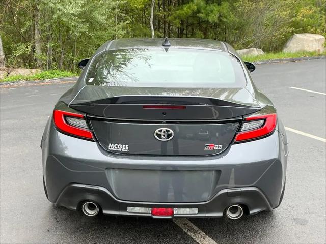 2026 Toyota GR86 Premium