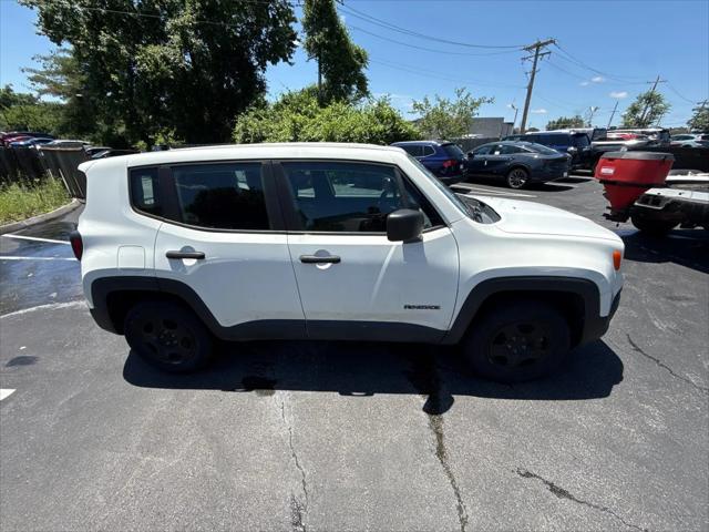2017 Jeep Renegade Sport 4x4 for sale in St. Louis, MO