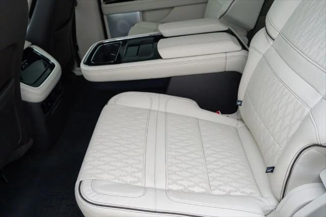 2024 Lincoln Navigator Black Label