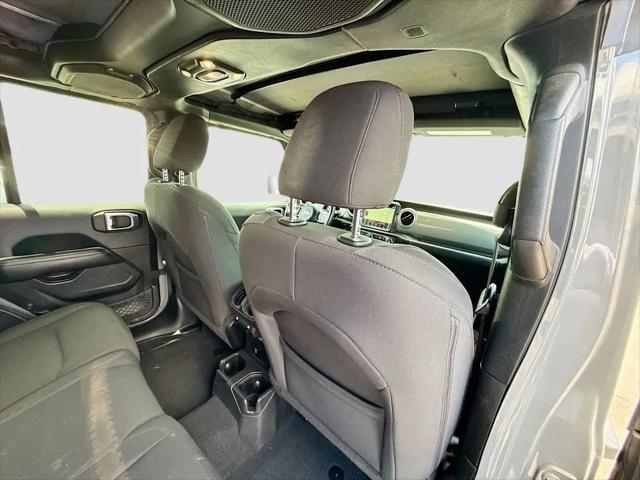 2022 Jeep Wrangler Unlimited Sahara 4x4