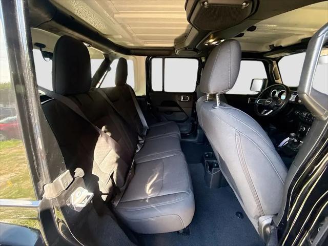 2022 Jeep Wrangler Unlimited Sahara 4x4