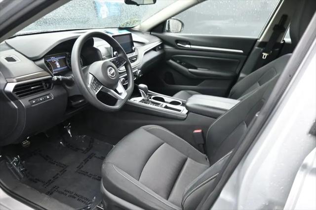 2023 Nissan Altima SV FWD