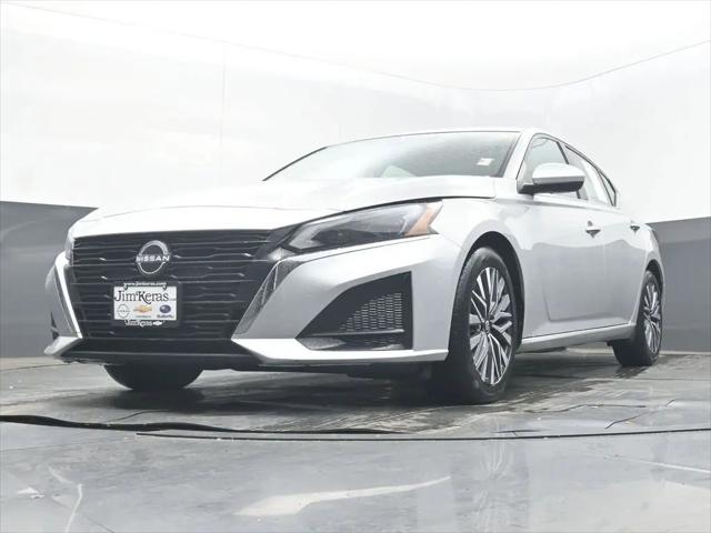 2023 Nissan Altima SV FWD