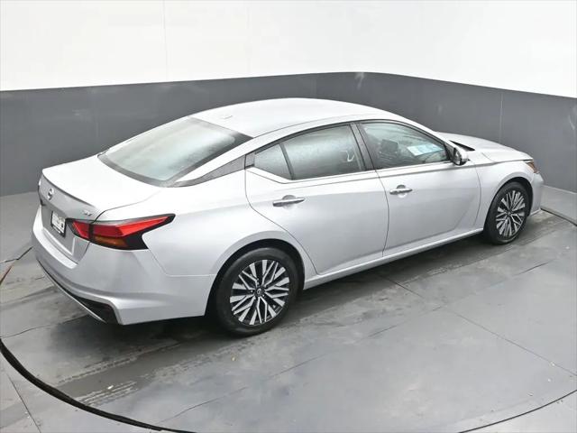 2023 Nissan Altima SV FWD
