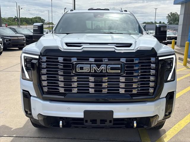 2026 GMC Sierra 2500HD Crew Cab, Standard Bed, Denali Ultimate, 4WD