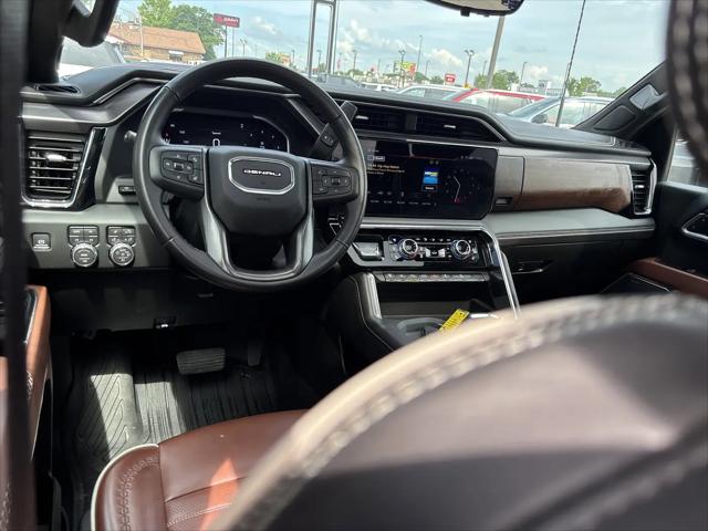 2026 GMC Sierra 2500HD Crew Cab, Standard Bed, Denali Ultimate, 4WD