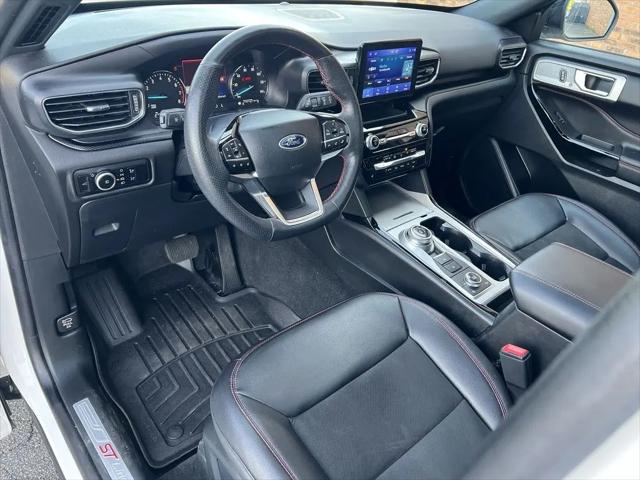 2023 Ford Explorer ST-Line