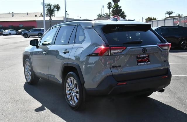 2023 Toyota RAV4 XLE Premium