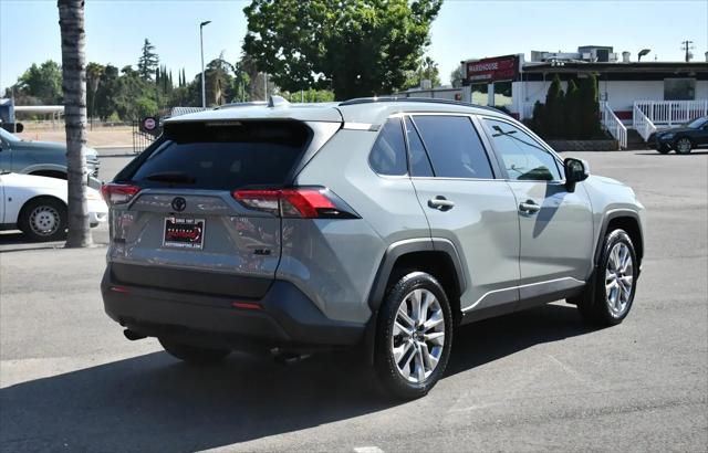 2023 Toyota RAV4 XLE Premium
