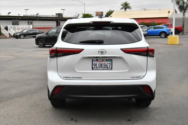 2022 Toyota Highlander LE