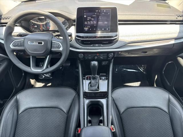 2022 Jeep Compass Latitude FWD