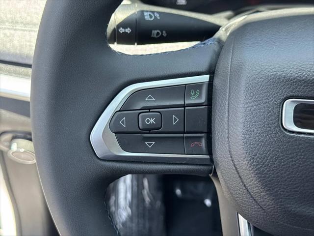 2022 Jeep Compass Latitude FWD