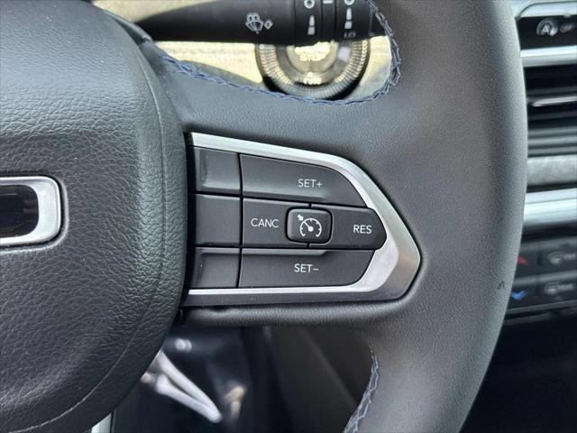 2022 Jeep Compass Latitude FWD