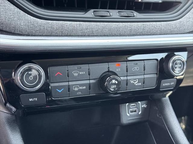 2022 Jeep Compass Latitude FWD