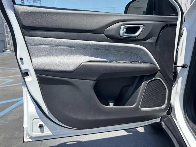2022 Jeep Compass Latitude FWD