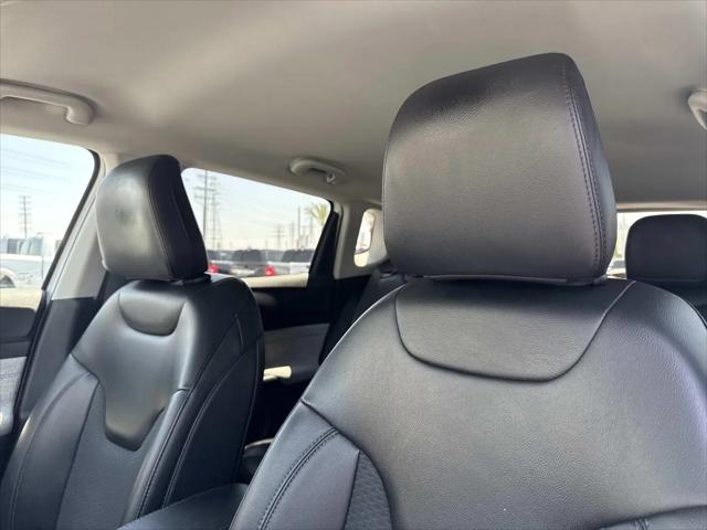 2022 Jeep Compass Latitude FWD